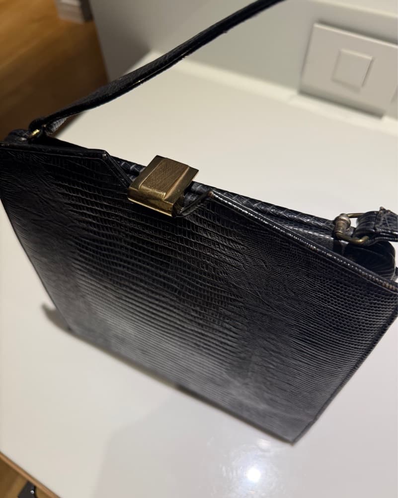 Black Vintage Purse - Image 2