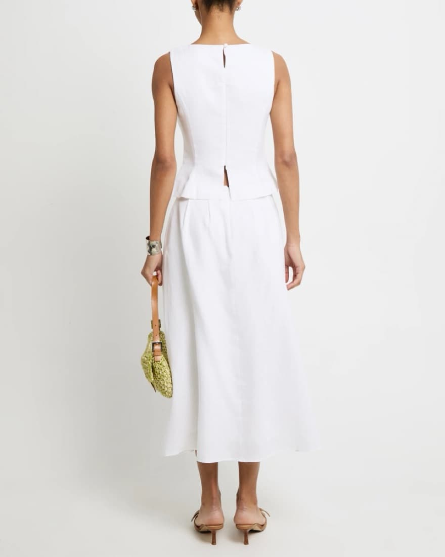 Reformation White Set  - Image 3