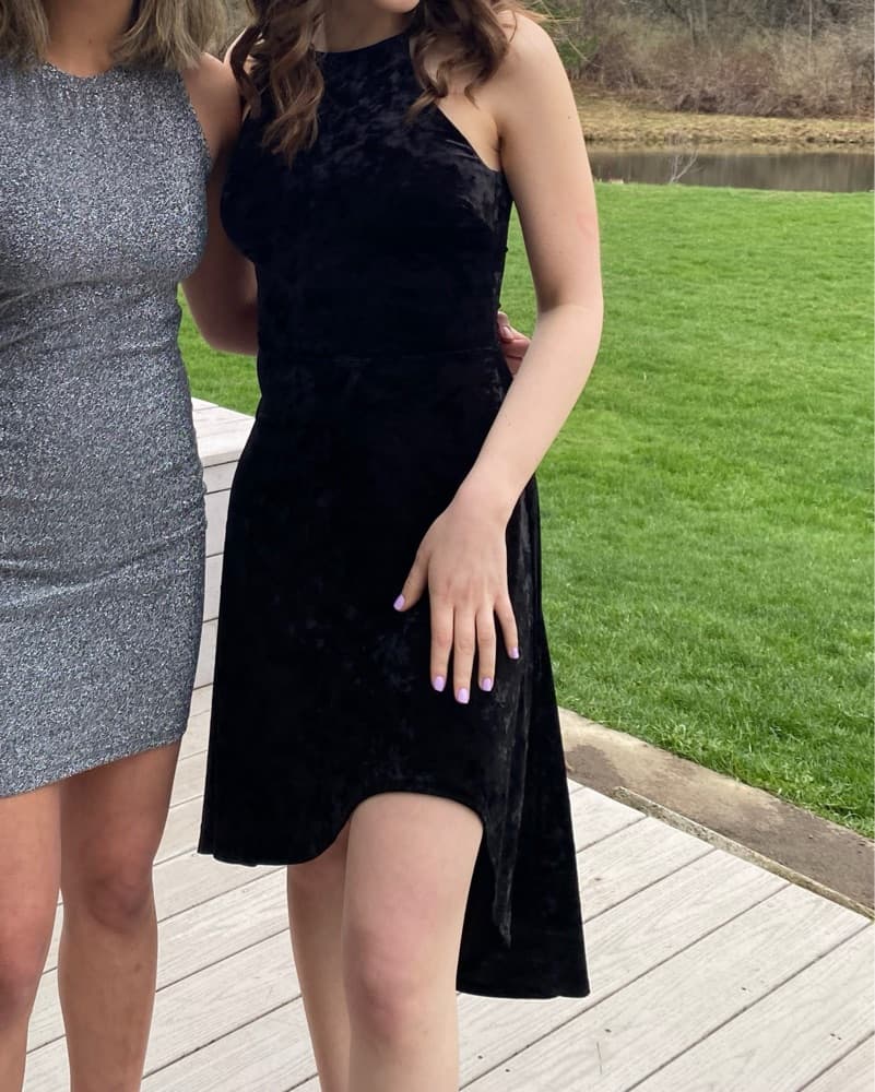 Elegant Black Velvet High-Low Dress - Image 1