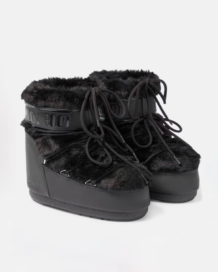Black Fur Moon Boots Icon Low - Image 1