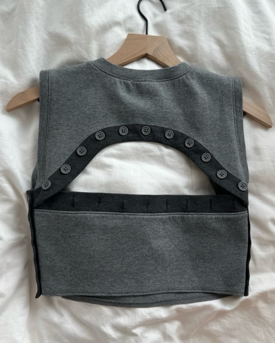 Danielle Guizio Gray Crop Top - Image 3