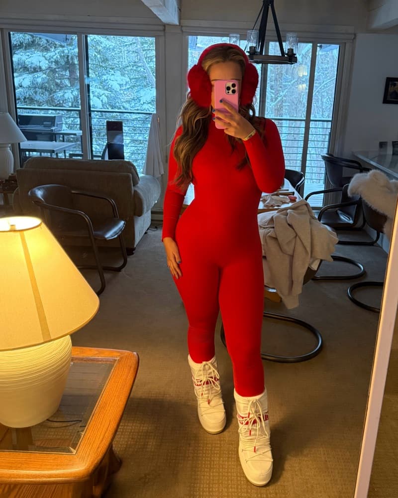 Red Earmuffs - Image 2