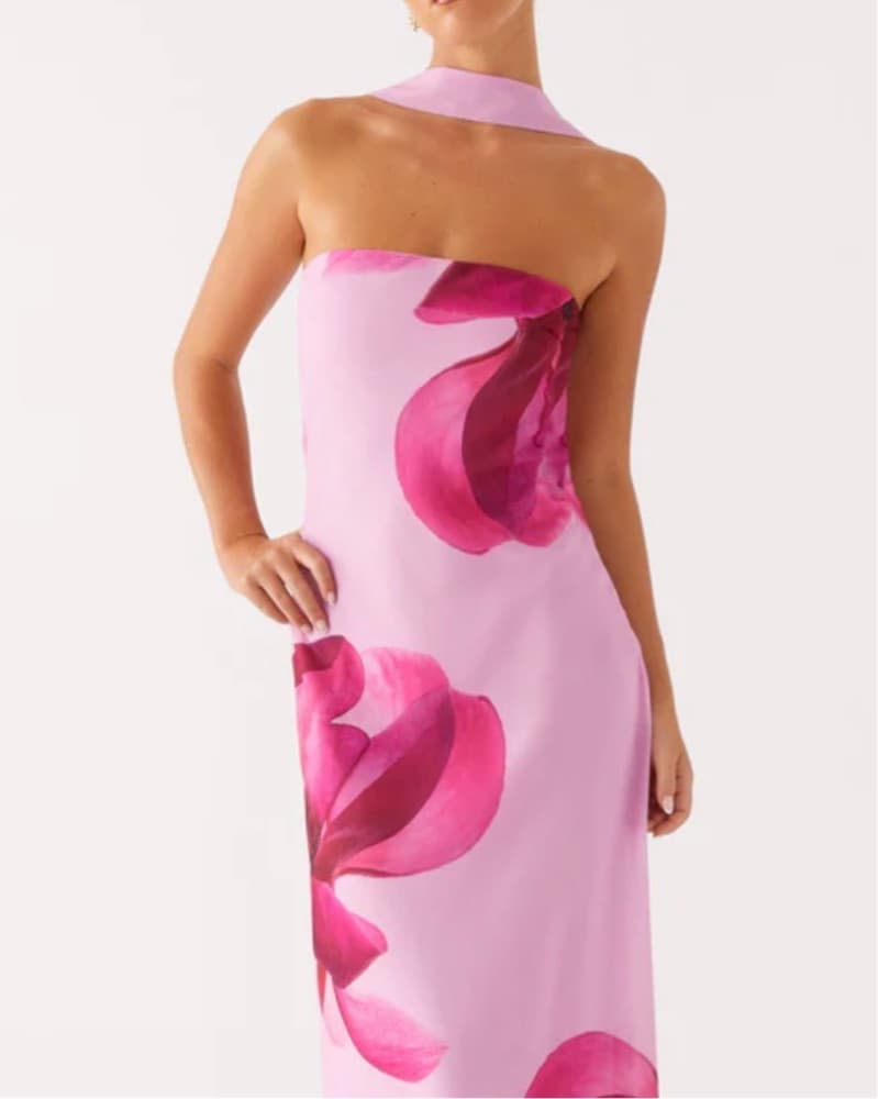 Long floral pink maxi dress - Image 1