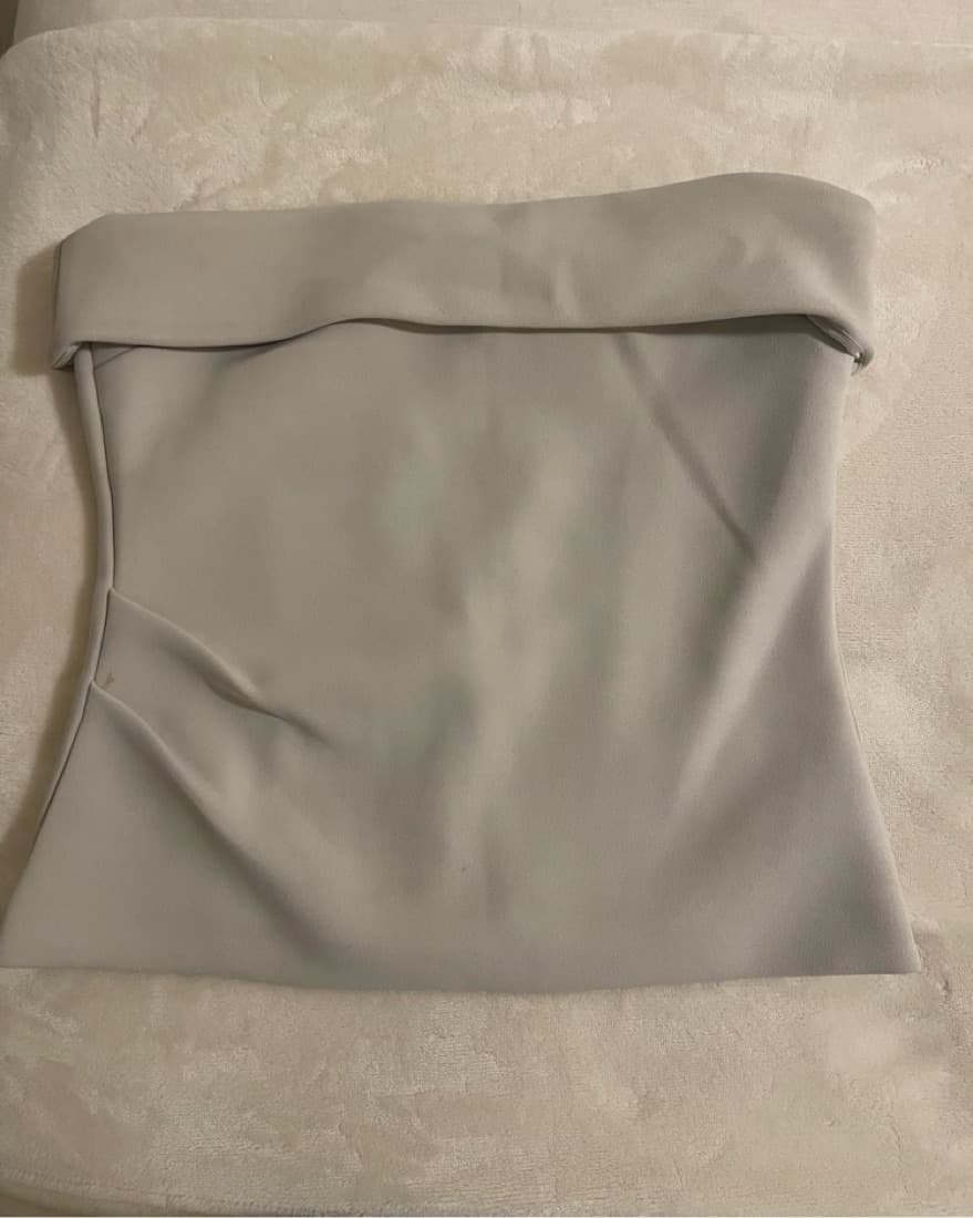 Aritzia Eyecatcher Tube Too - Image 4