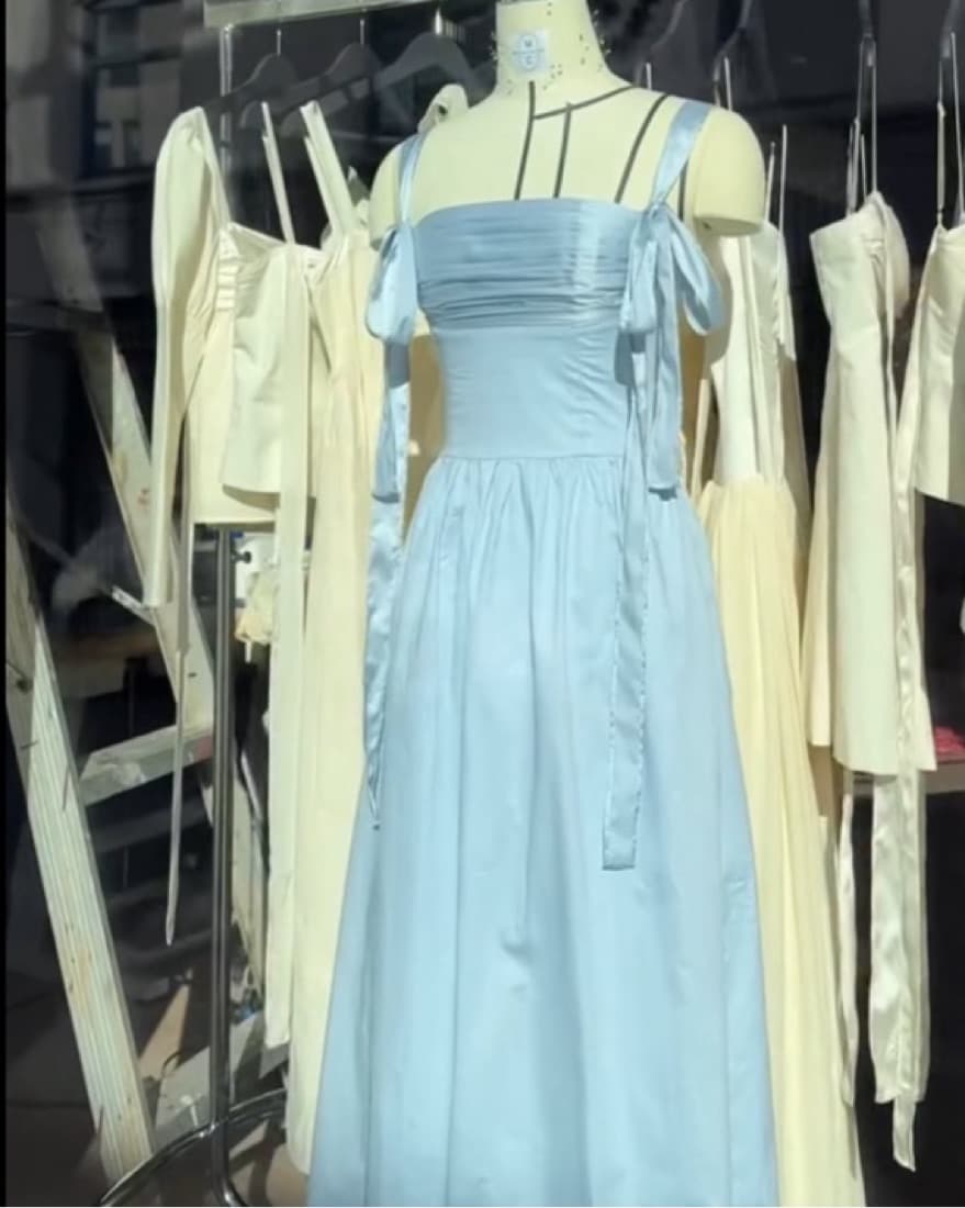 Murlong Cres Blue Maxi Dress  - Image 3