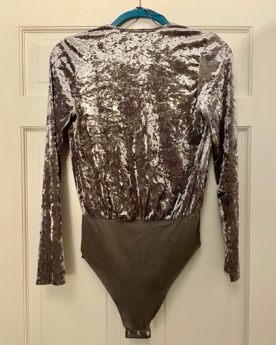 Crushed Velvet Silver Bodysuit - Image 4
