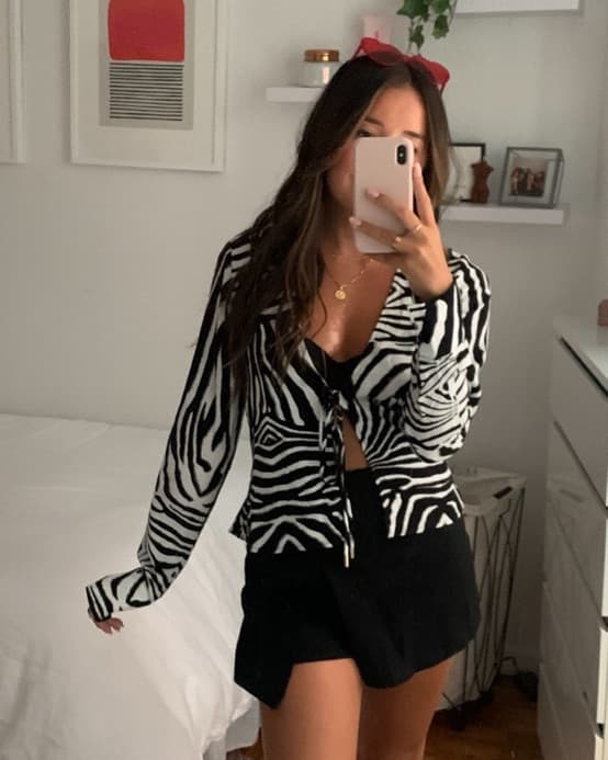 Yamila Tie Front Top - Image 2