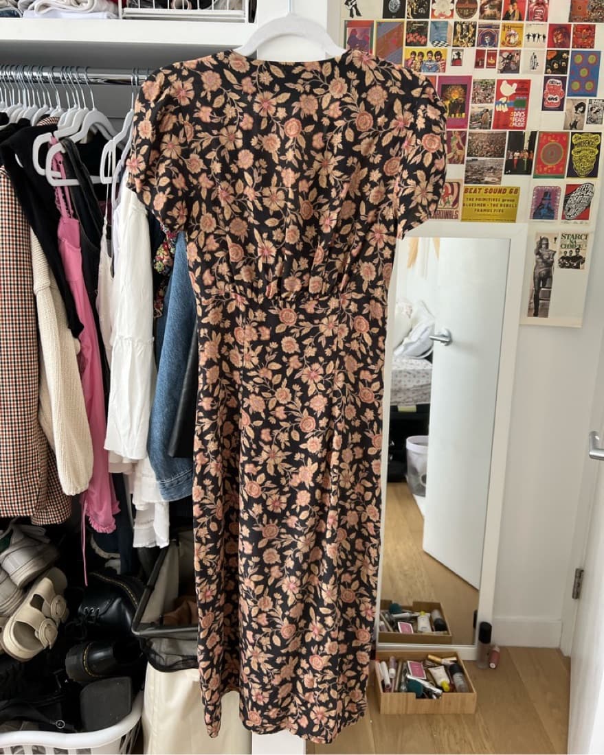 Floral Reformation Dress - Image 5