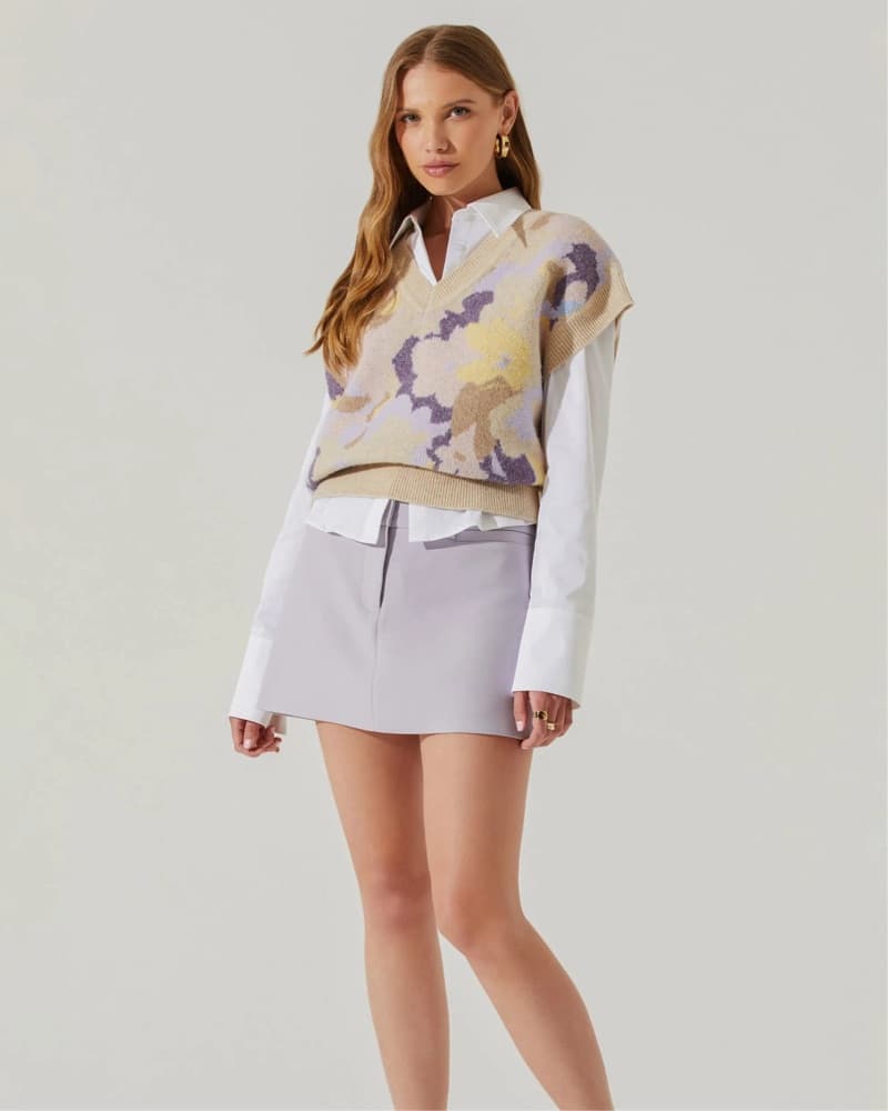 Petsl Floral Oversized Sweater Vest - Image 2