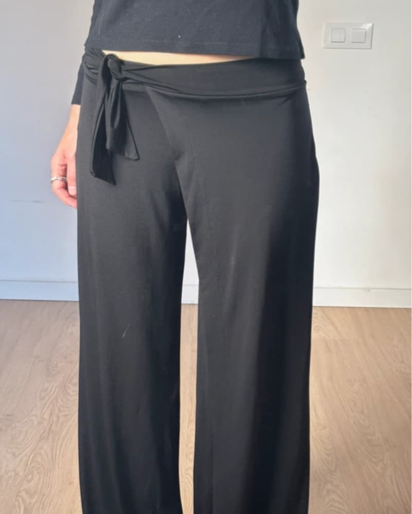 Vintage Bubble Wrap Around Black Cinched Pants - Image 3