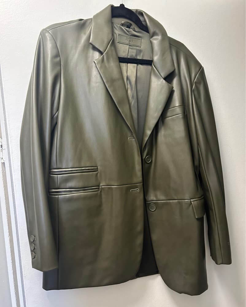 Sleek Faux Leather Blazer - Image 2