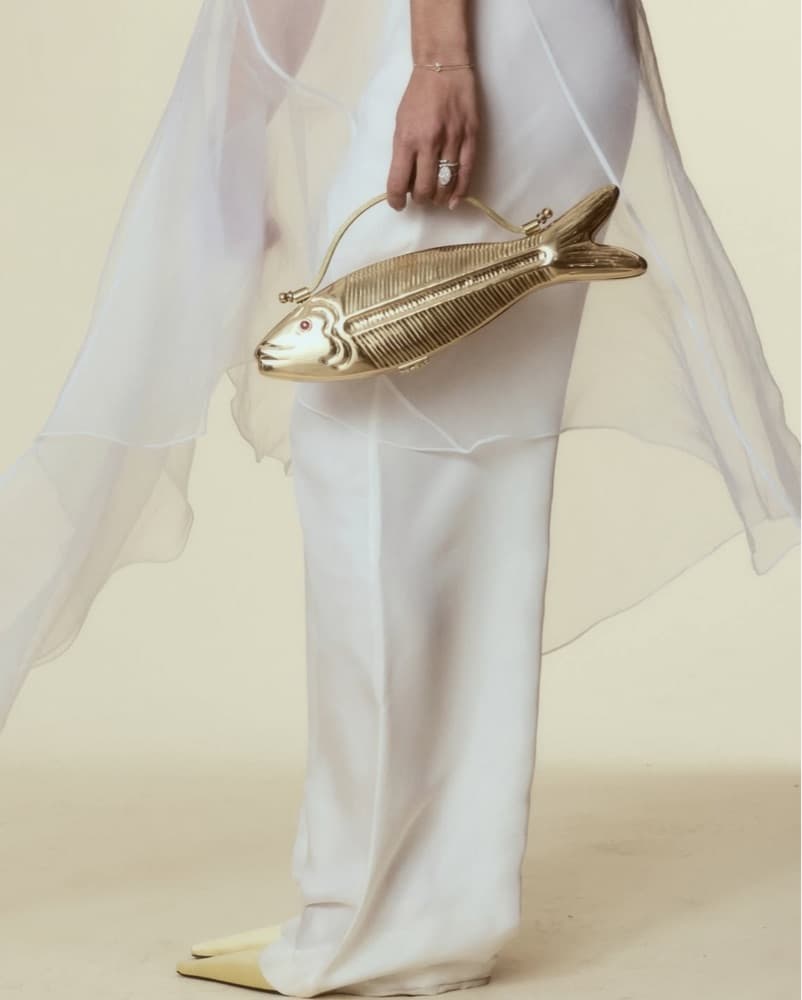 Vin Gold Fishy Ruby Bag Clutch - Image 2