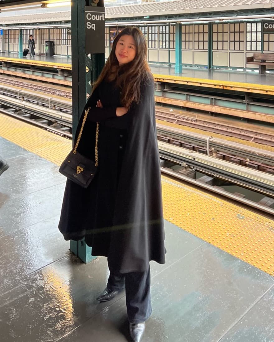Vintage Black Fur Collar Wool Cape Coat  - Image 4
