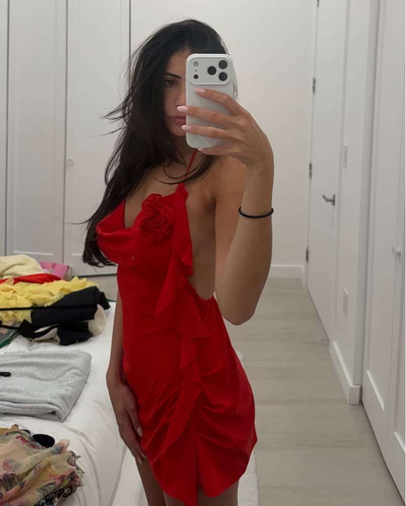 Red Backless Mini Dress - Image 2
