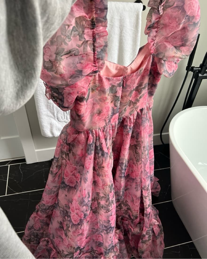 Selkie The Ritz Floral Puff Sleeve Gown - Image 5