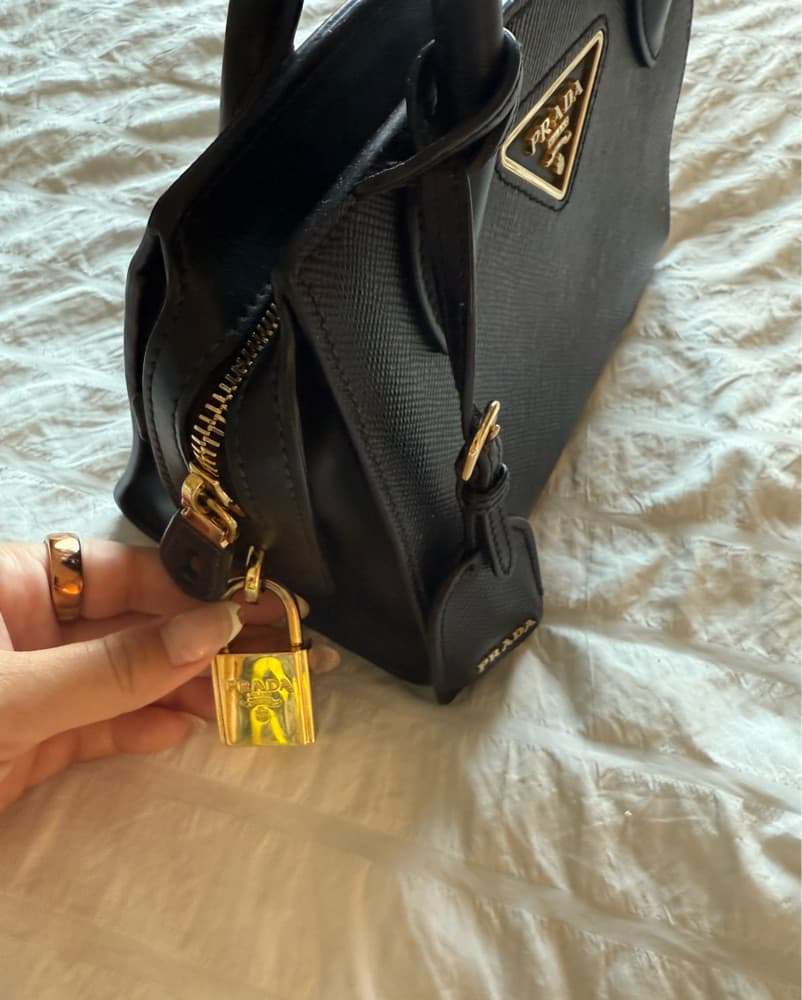 Prada 2022 Saffiano Cuir Small Kristen  - Image 3