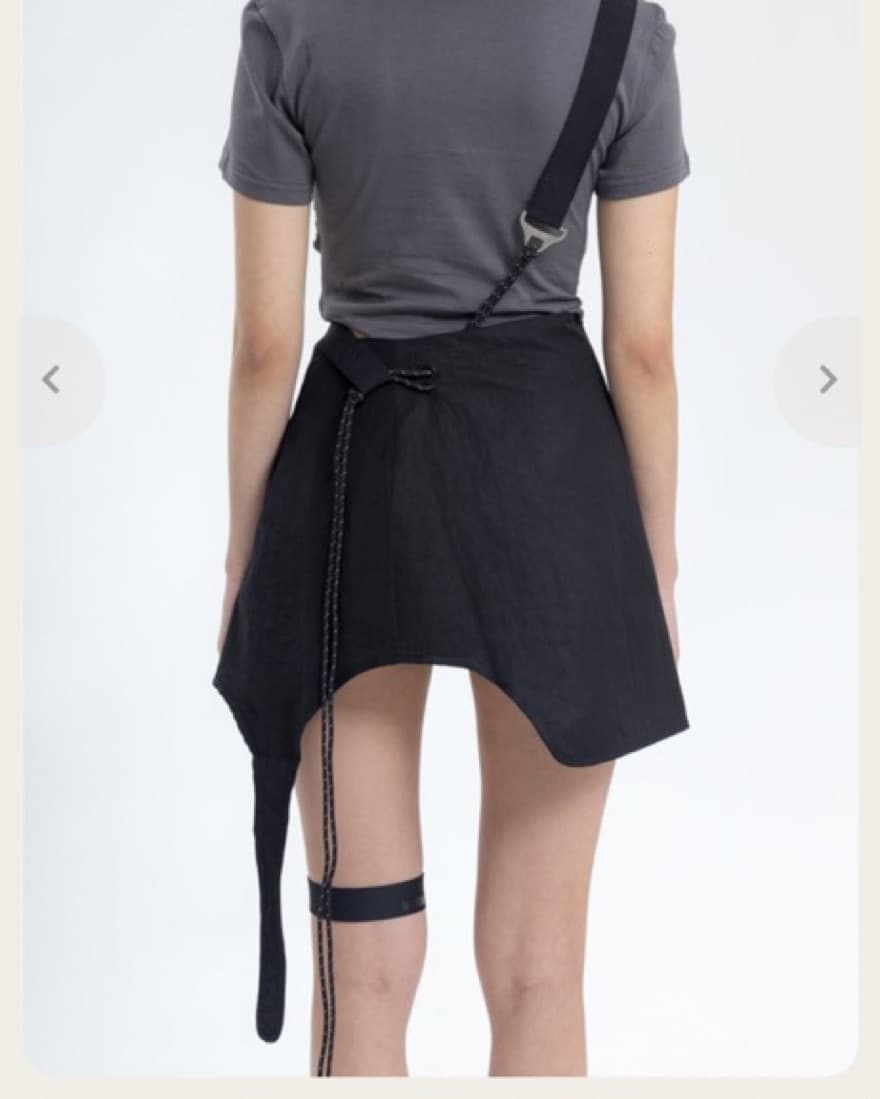 hyein seo garter skirt  - Image 2