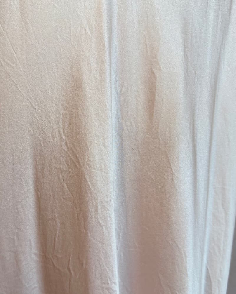Victoria’s Secret Silk Gown - Image 5