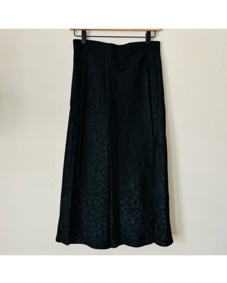 Réalisation Naomi Black Skirt - Image 4