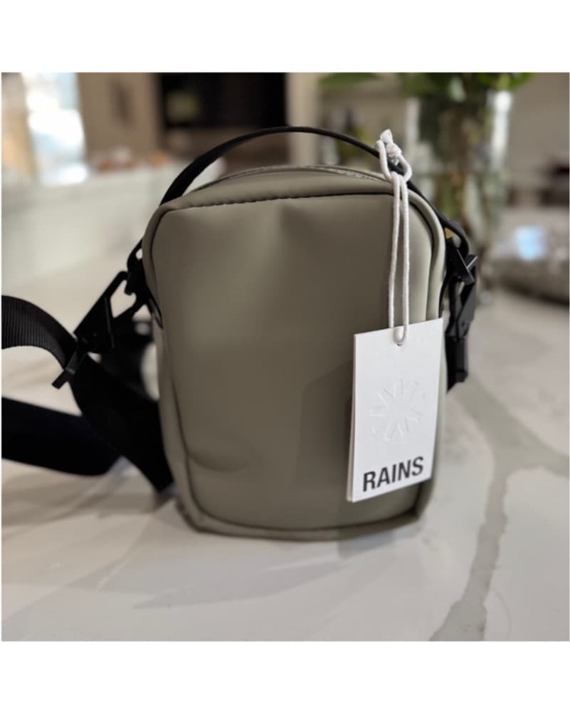 Rains Crossbody Reporter Box Bag - Image 2