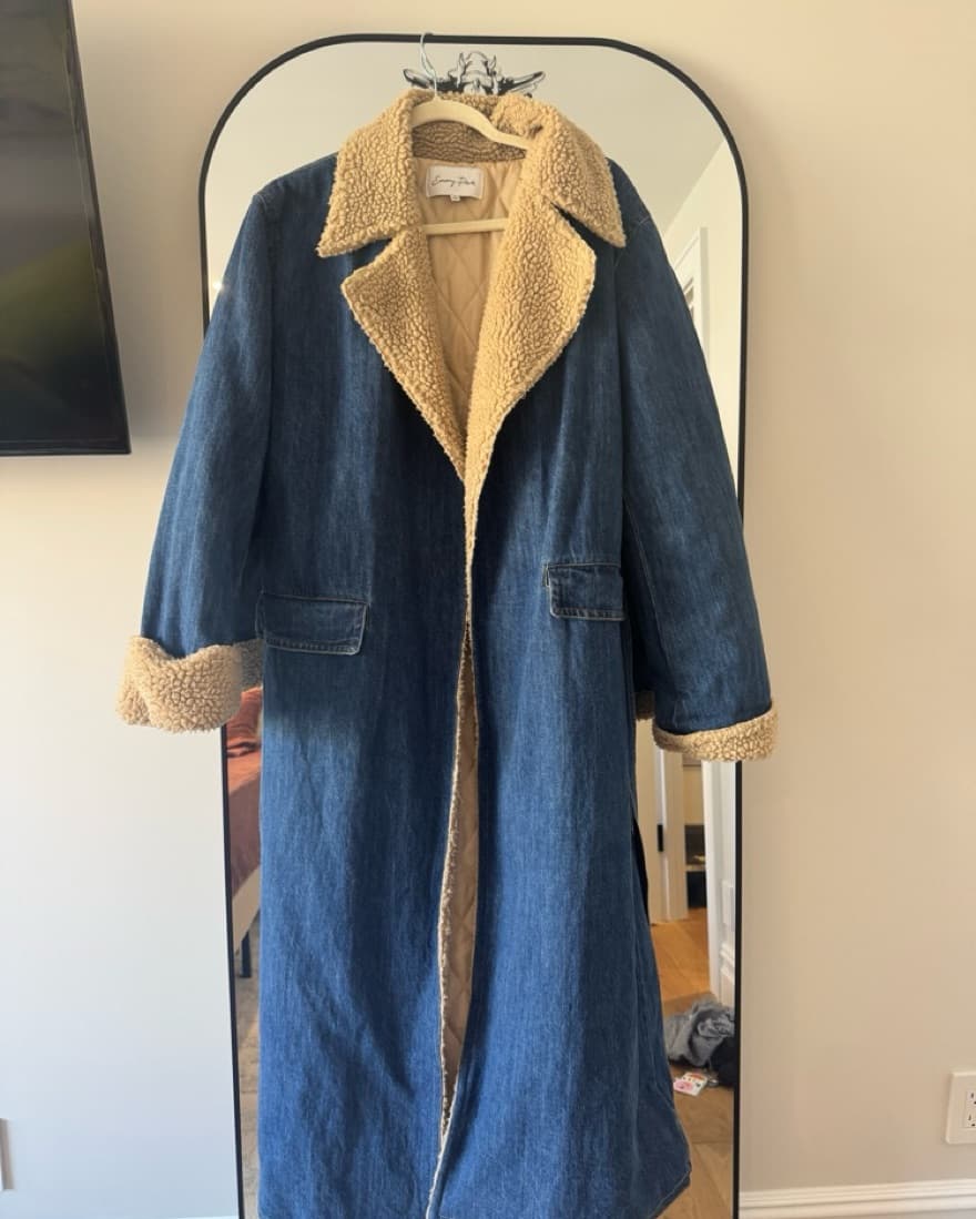 Cozy Denim Shearling Coat - Image 3