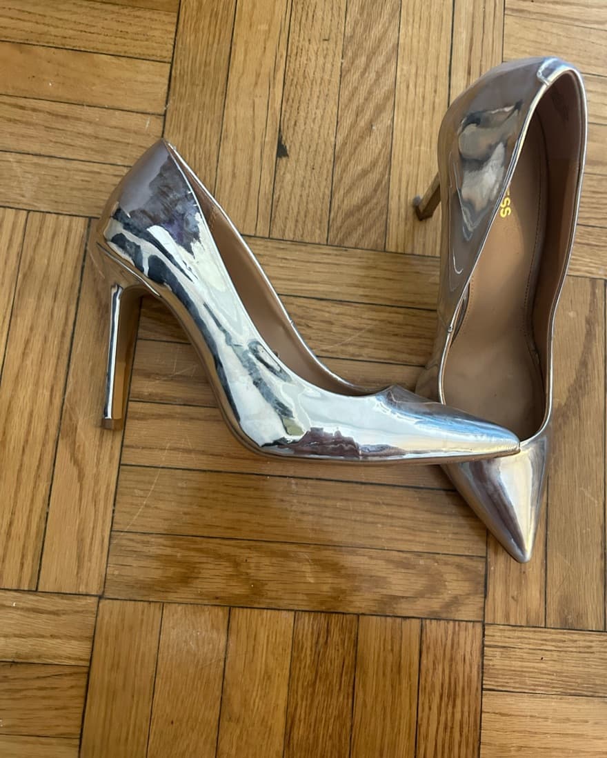 Express Silver Pumps - Image 3