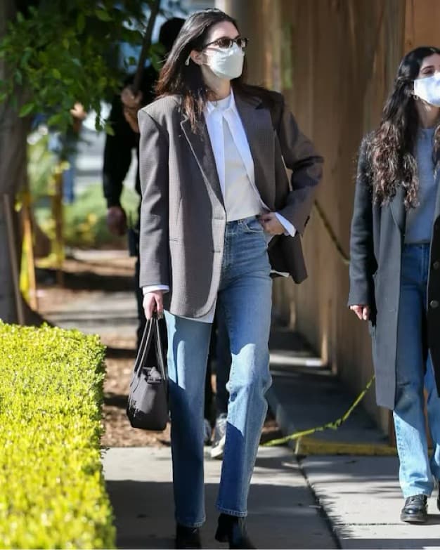 Kendall Jenner Sandro Oversized Blazer - Image 2
