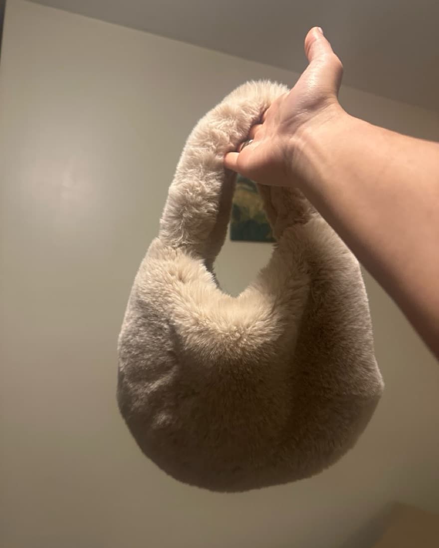 Oatmeal Plush Faux Fur Bag - Image 3
