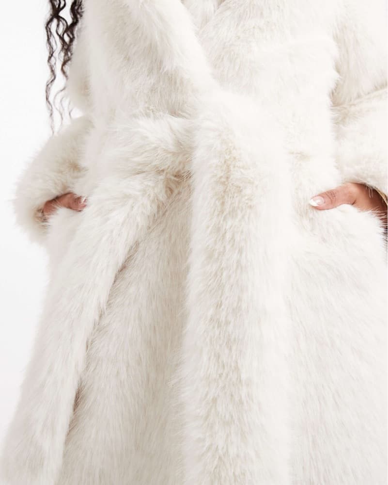Plush White Faux Fur Coat - Image 2