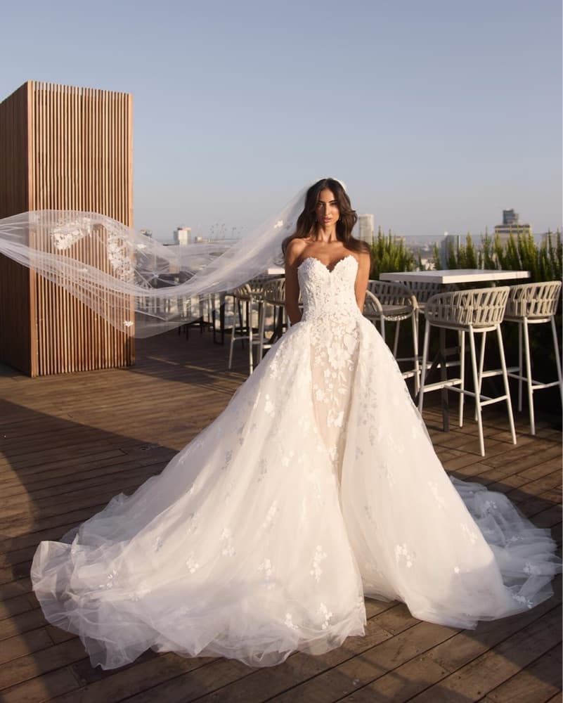 Zuhair Murad Floral Lace Bridal Gown - Image 1