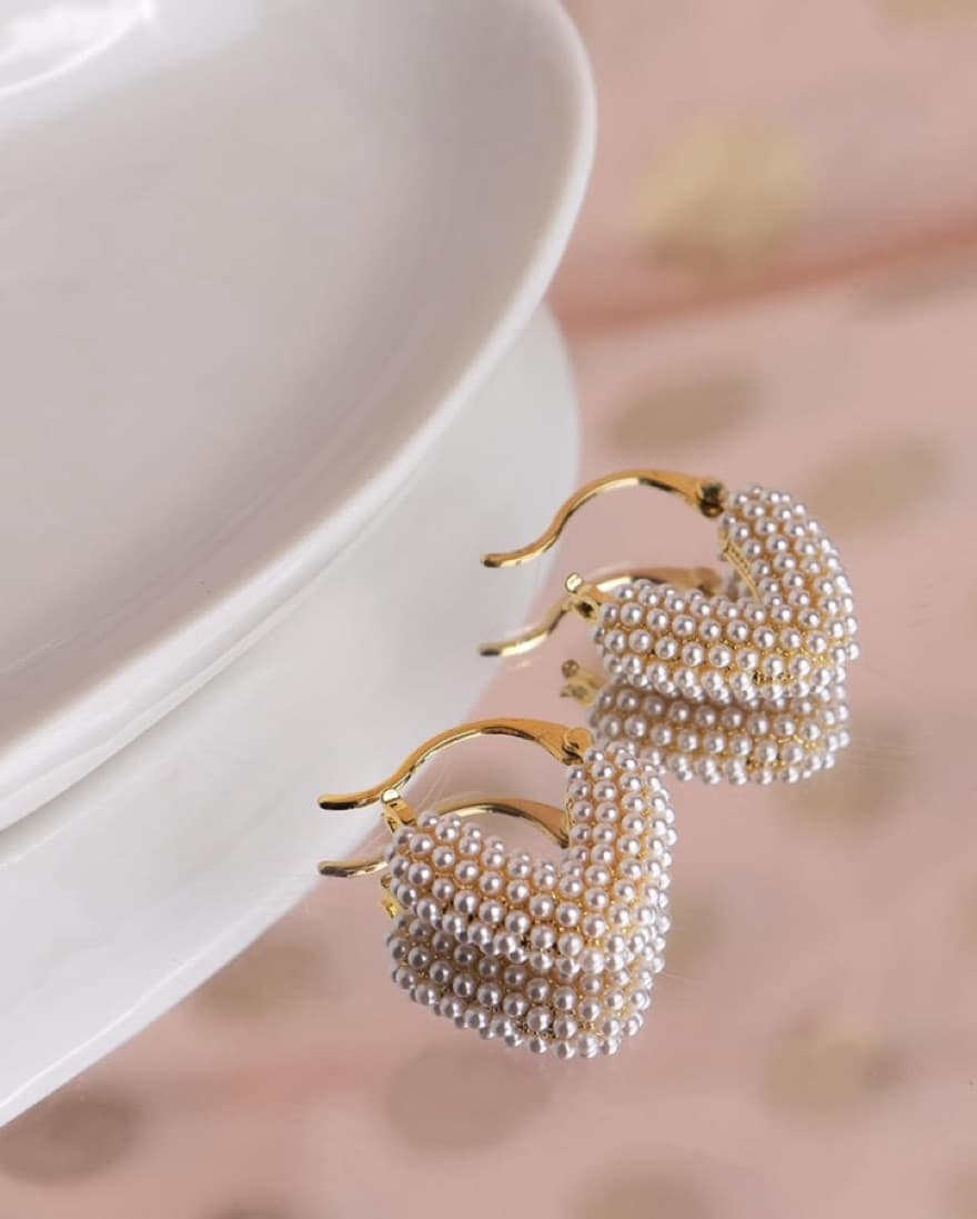 Heart Huggies with micro Pearls - Image 3