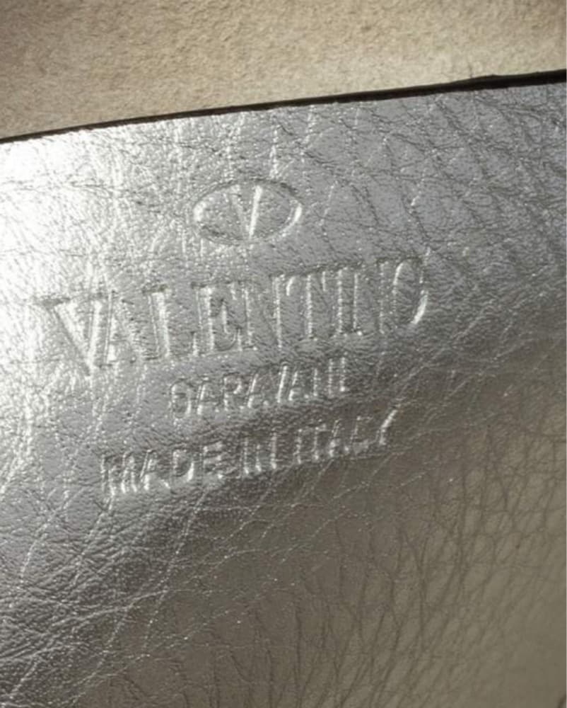 Valentino Rockstud Crossbody Bag Silver - Image 3