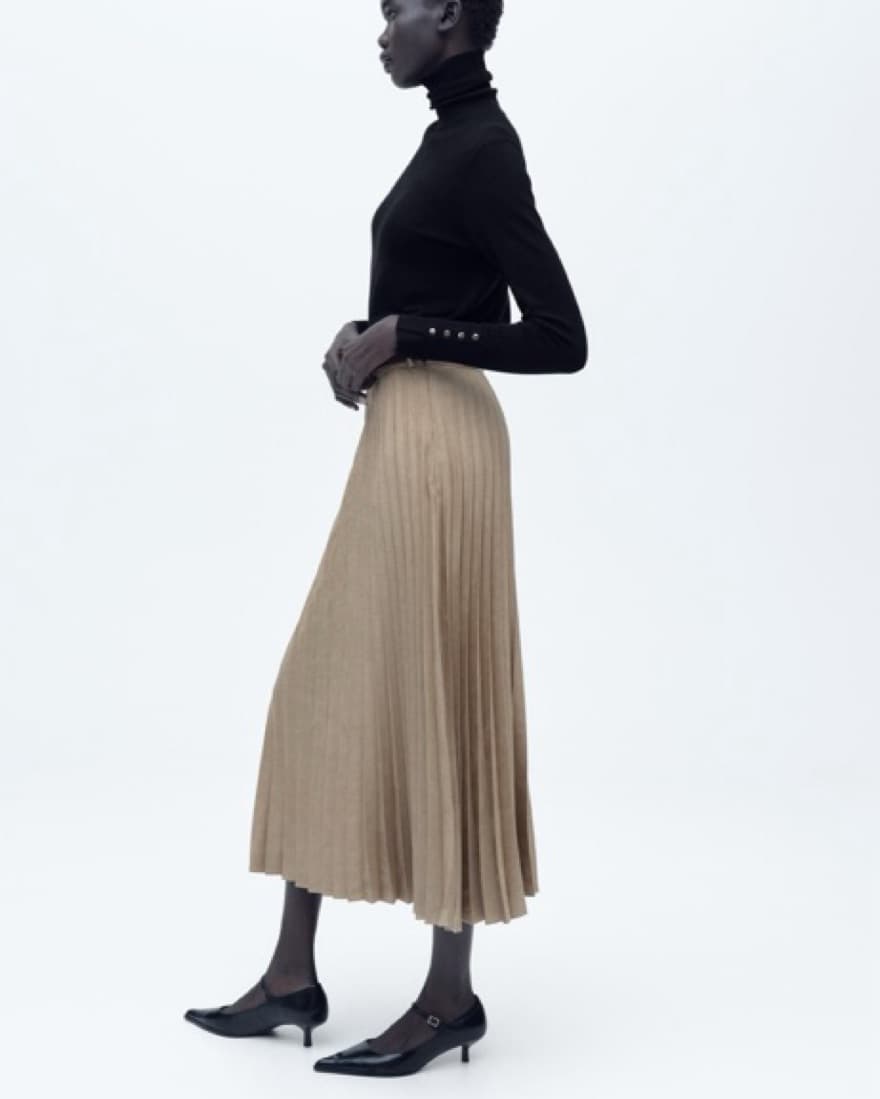Pleated Vegan Suede Skirt - Image 4