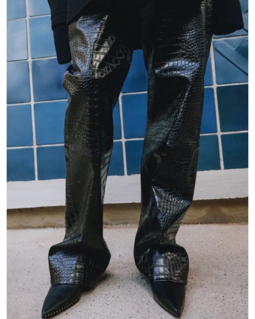 Croc-Effect Faux Leather Pants - Image 5