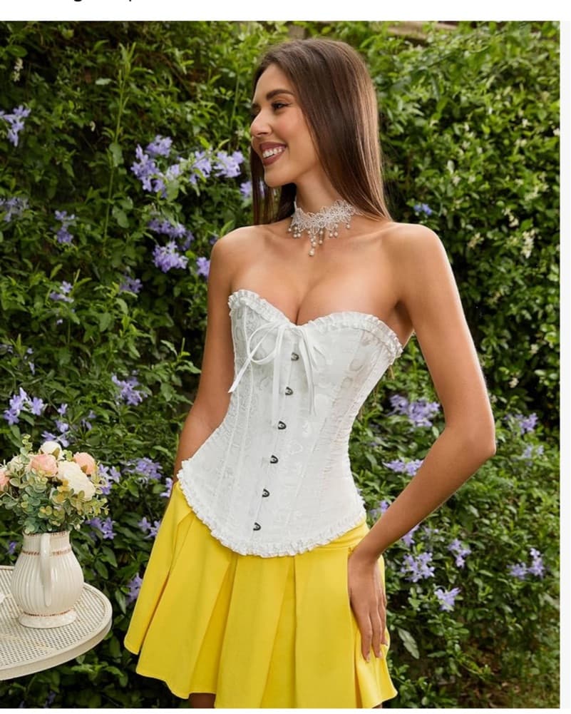 SZIVYSHI Corset Top  - Image 5