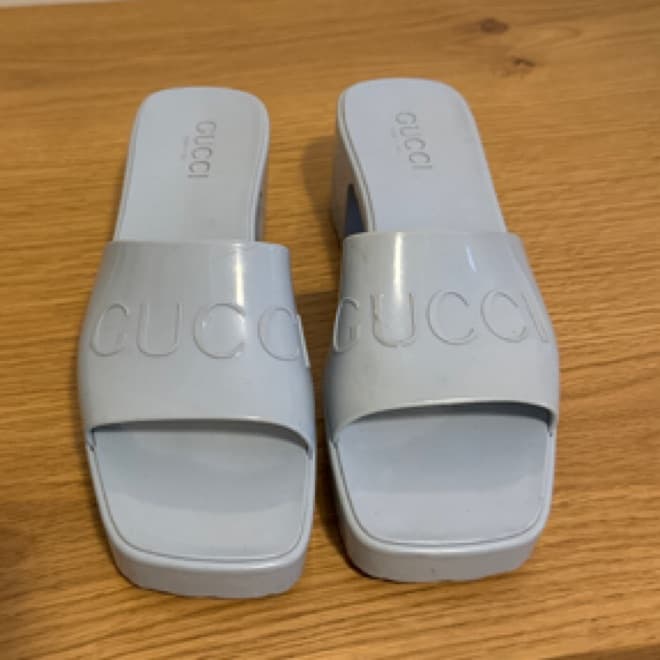Gucci rubber slides - Image 2