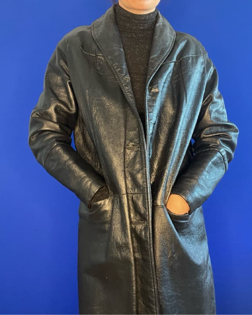 Vintage Mob Wife Leather Coat  - Image 4