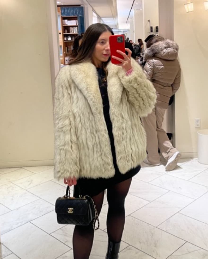 Luxe Fox Fur Coat  - Image 5