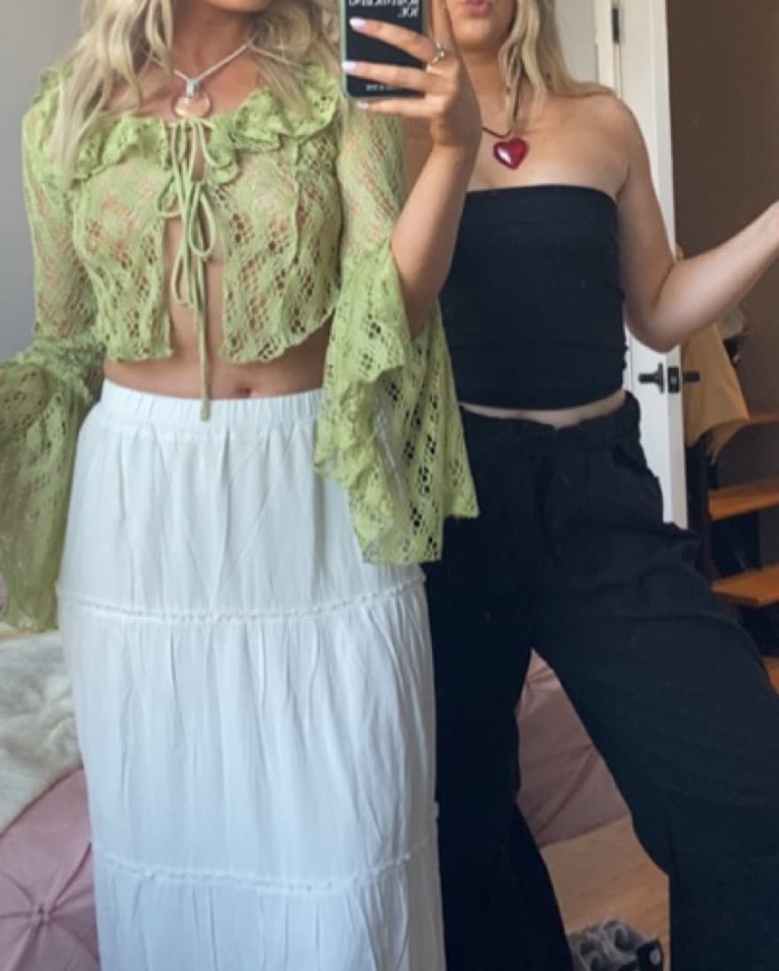 green knit top - Image 3