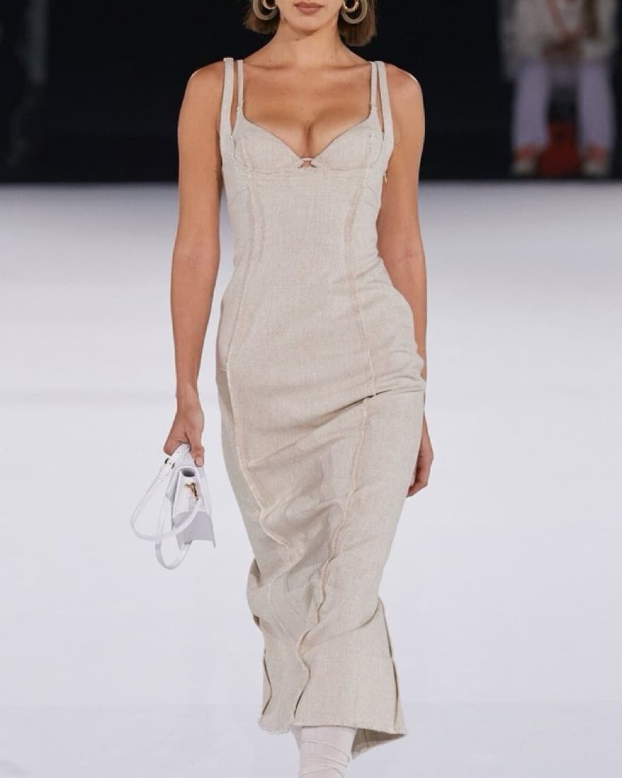 Jacquemus Linen Dress - Image 3
