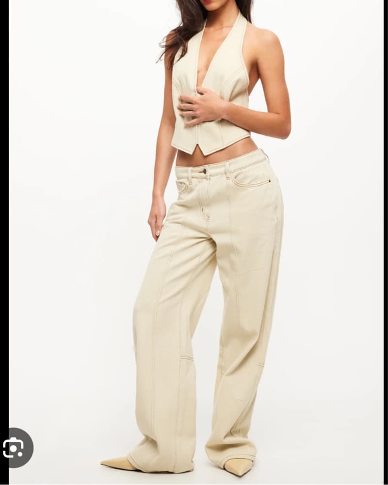 Lioness Cream Halter Set  - Image 1