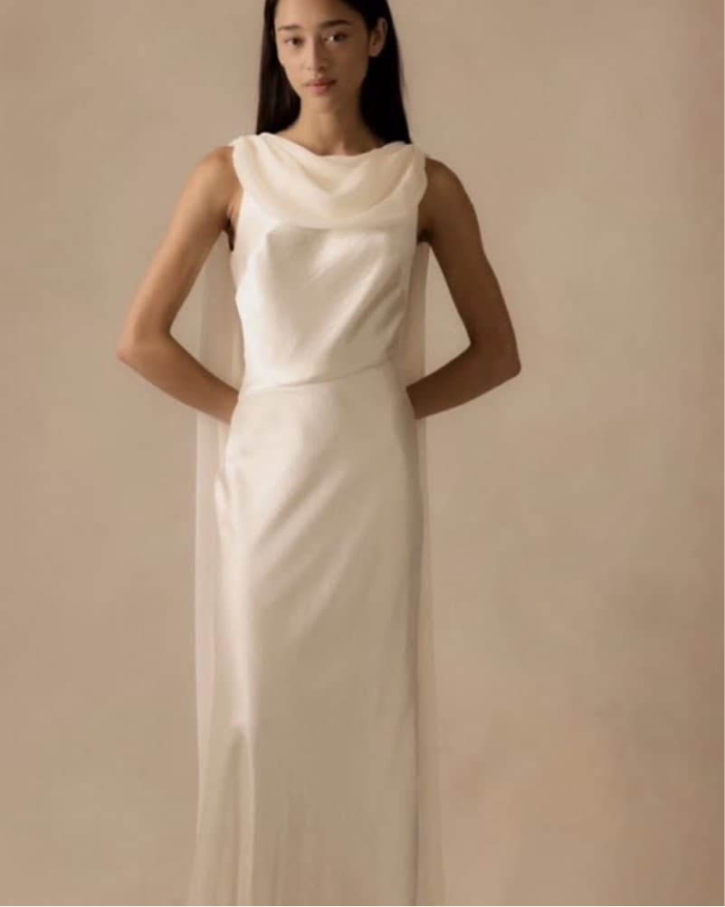 Elegant Minimalist White Gown - Image 2