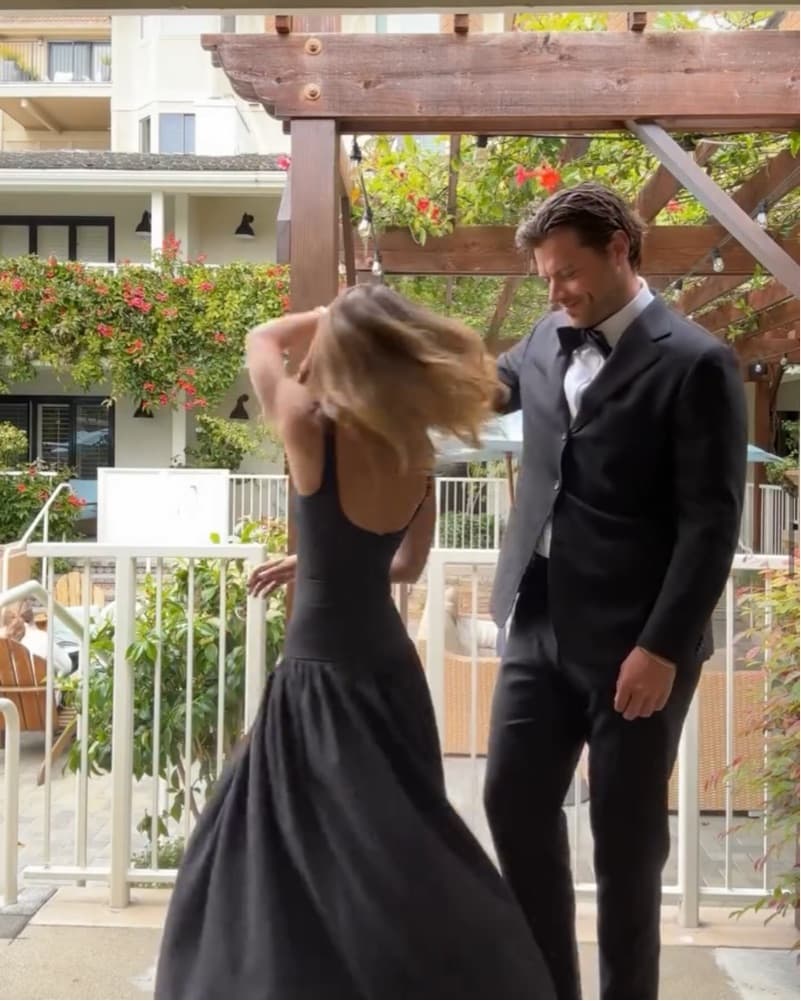 Lovers & friends Black Drop Waist Gown - Image 1