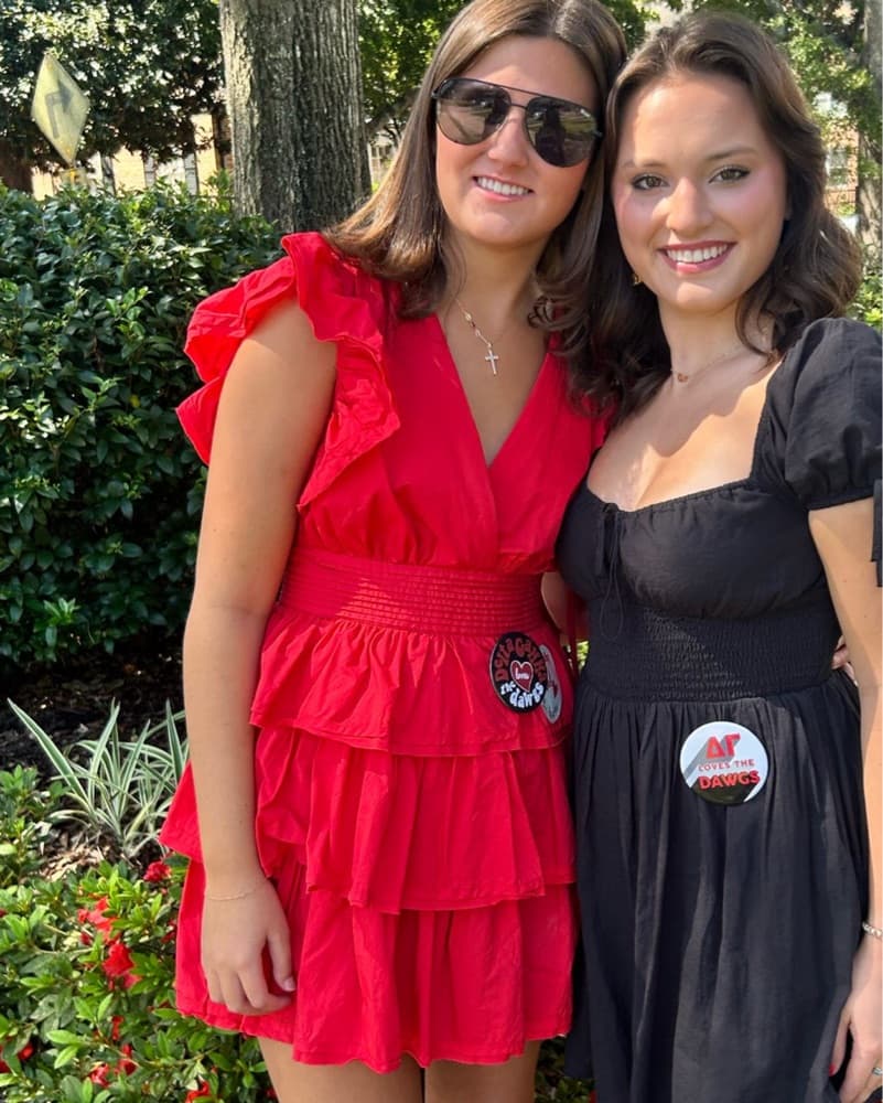 Red dress - Image 2