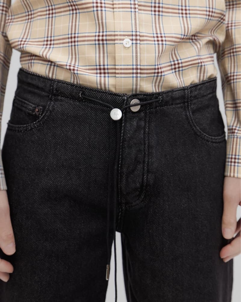 Still Here Cool Jeans Size 26 - Image 3