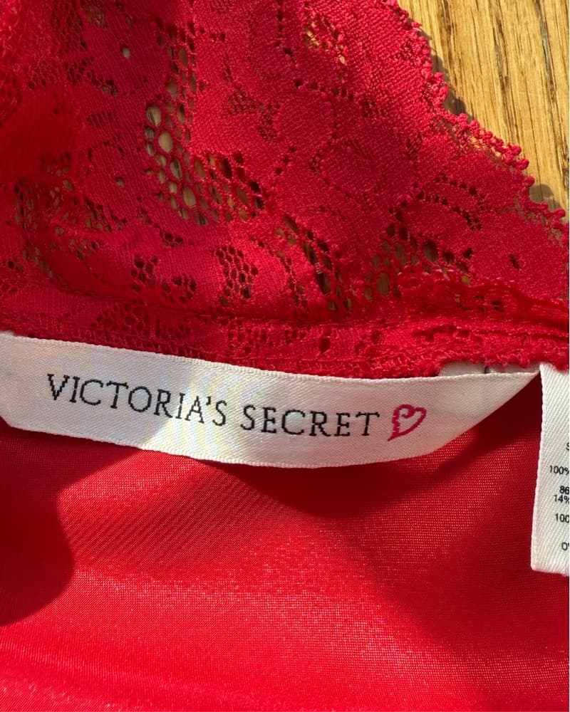 Victoria's Secret Short Red Slip - Image 4