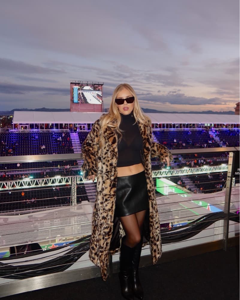 Chic Leopard Print Faux Fur Coat - Image 1