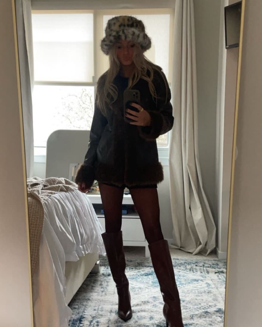 Flat White Faux Fur Leather Jacket - Image 2