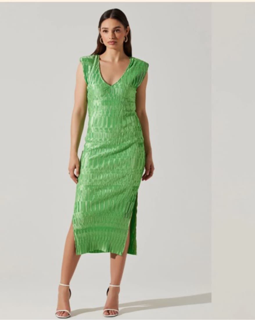Nyah Plisse bodycon Dress- ASTR - Image 2