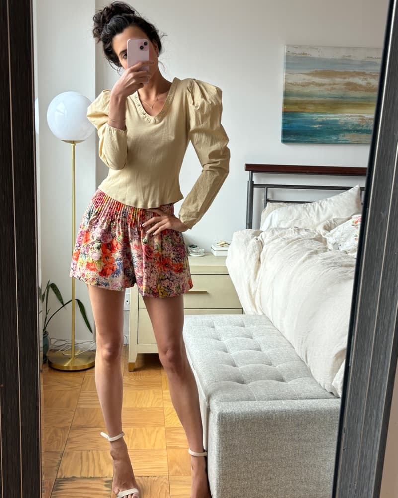 Valentino RARE Floral Flowy Mini Shorts  - Image 5